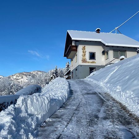 Nocky Mountains Lodge And Apartment Radenthein Εξωτερικό φωτογραφία